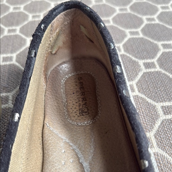 Sperry Dark Blue Boat Shoes with Light Gray Laces - Picture 5 of 13
